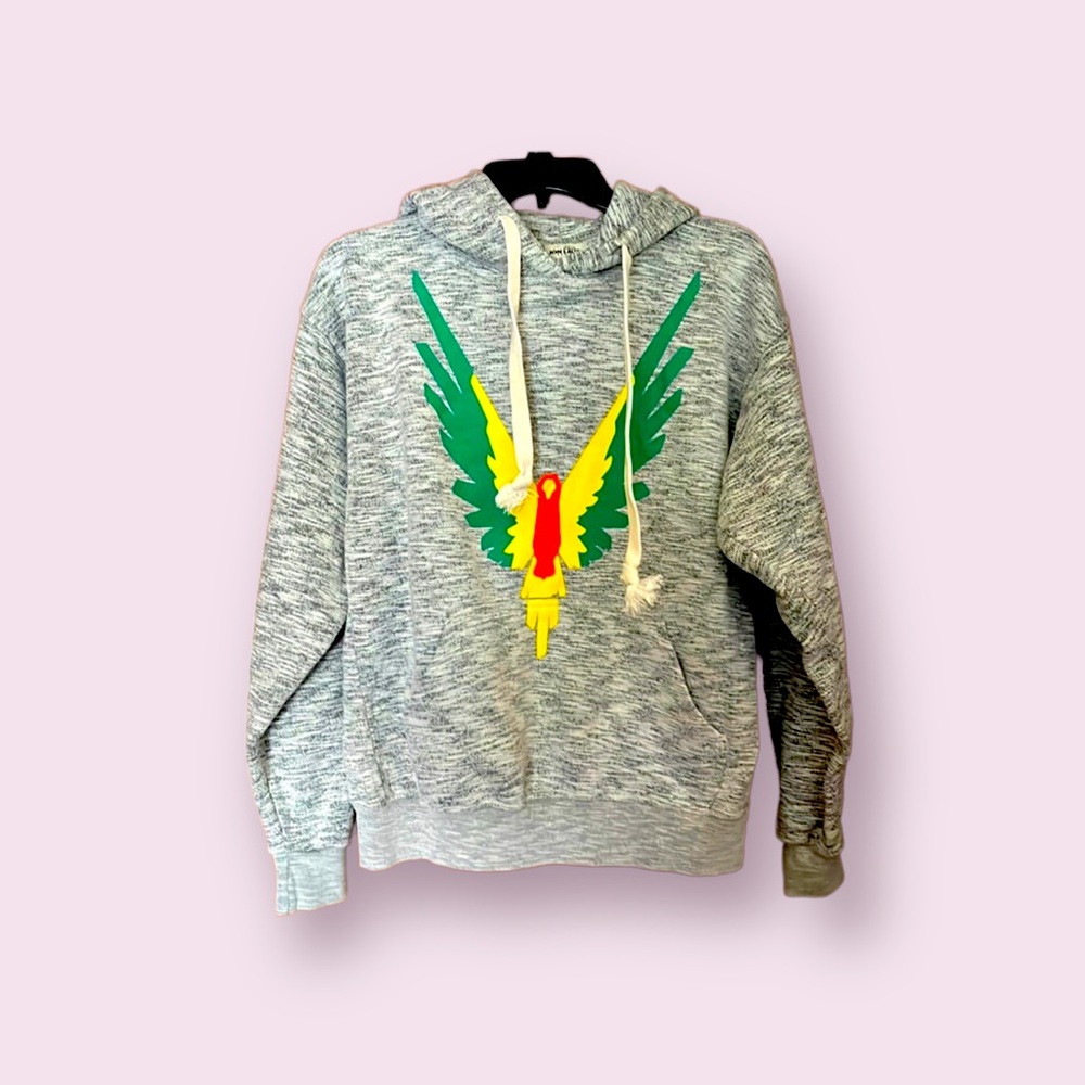 Jon Lauren apparel size medium gray with colored Phoenix like image Preowned